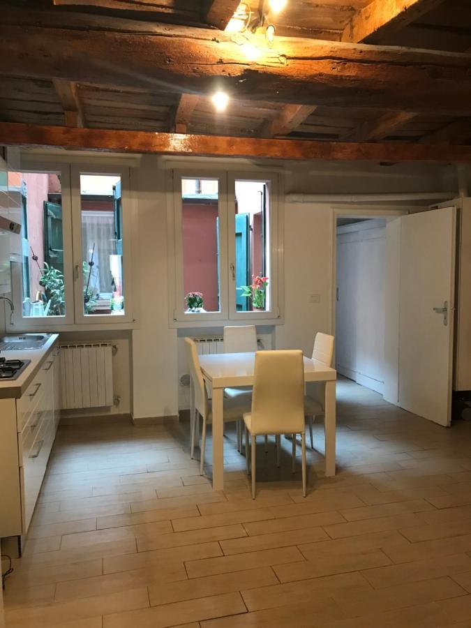 Casa Gioia Centro Storico Apartment Болоня Екстериор снимка